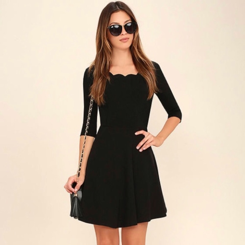 Lulus scalloped dress